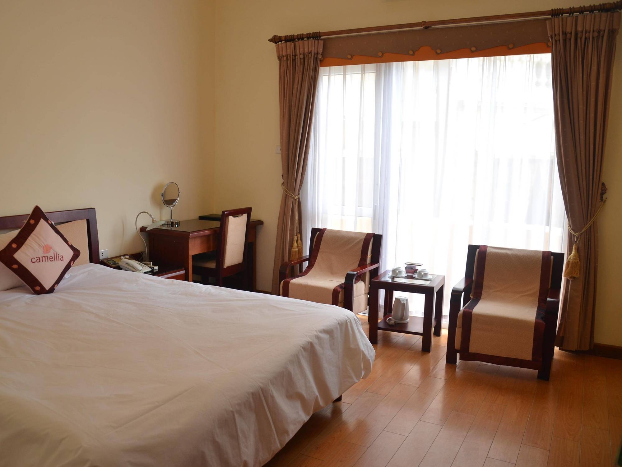 Camellia 4 Hotel ハノイ市 エクステリア 写真