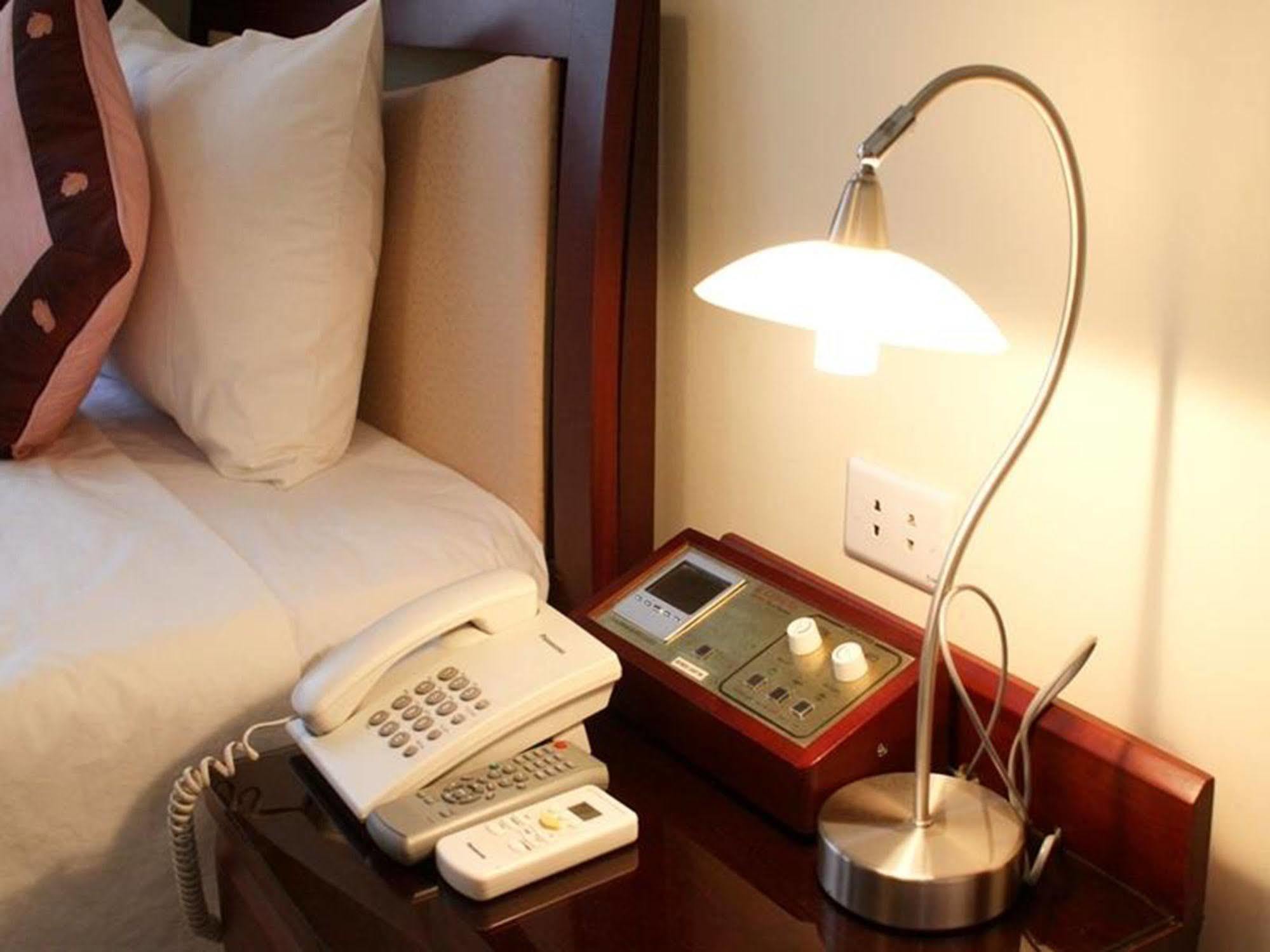 Camellia 4 Hotel ハノイ市 エクステリア 写真